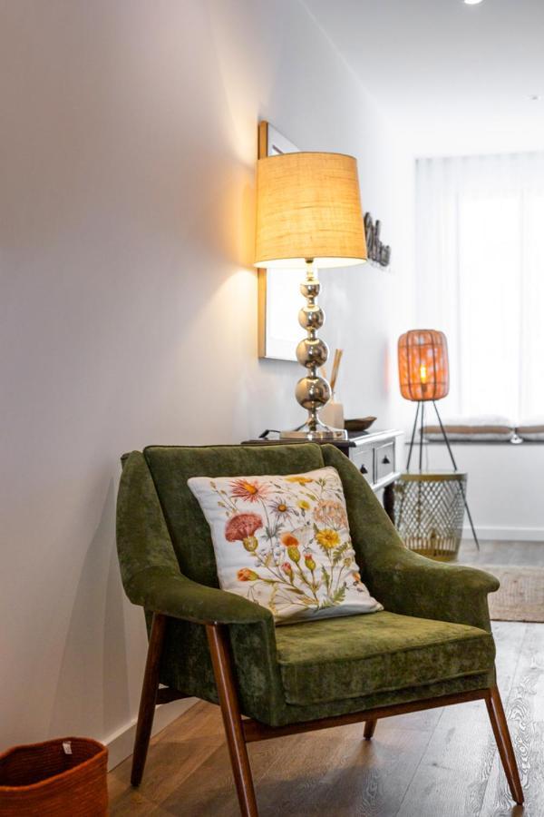 Stupendo- Two Rooms, Patio With Refreshing Pond-Center-Air Conditioning-Free Park Lisboa المظهر الخارجي الصورة